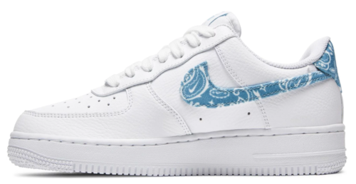 Nike Womens Air Force 1 '07 Essentials Basketball Shoes