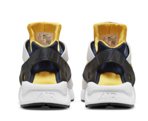 Nike Men's Air Huarache Running Shoe - Sneakermaniany