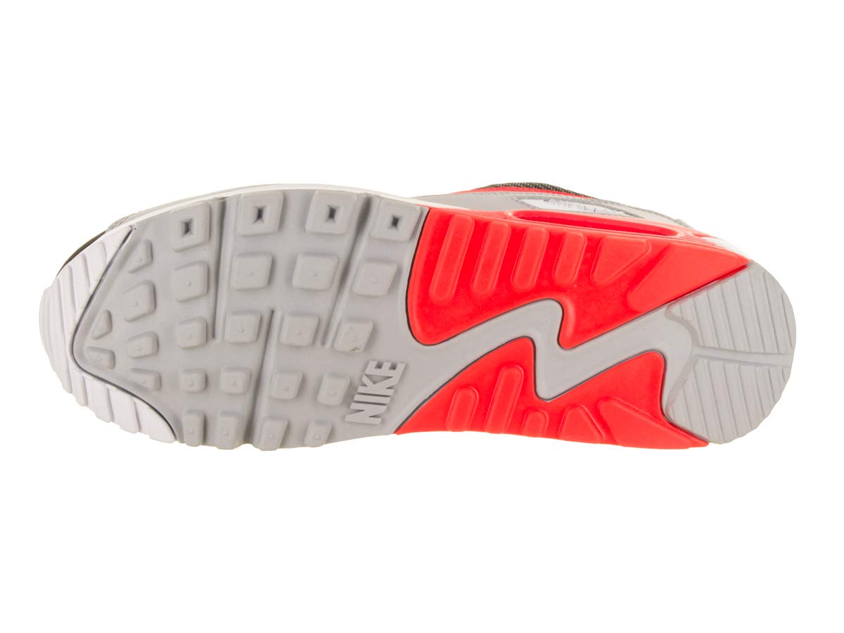 Nike Mens Air Max 90 Essential  Sneakers - Sneakermaniany